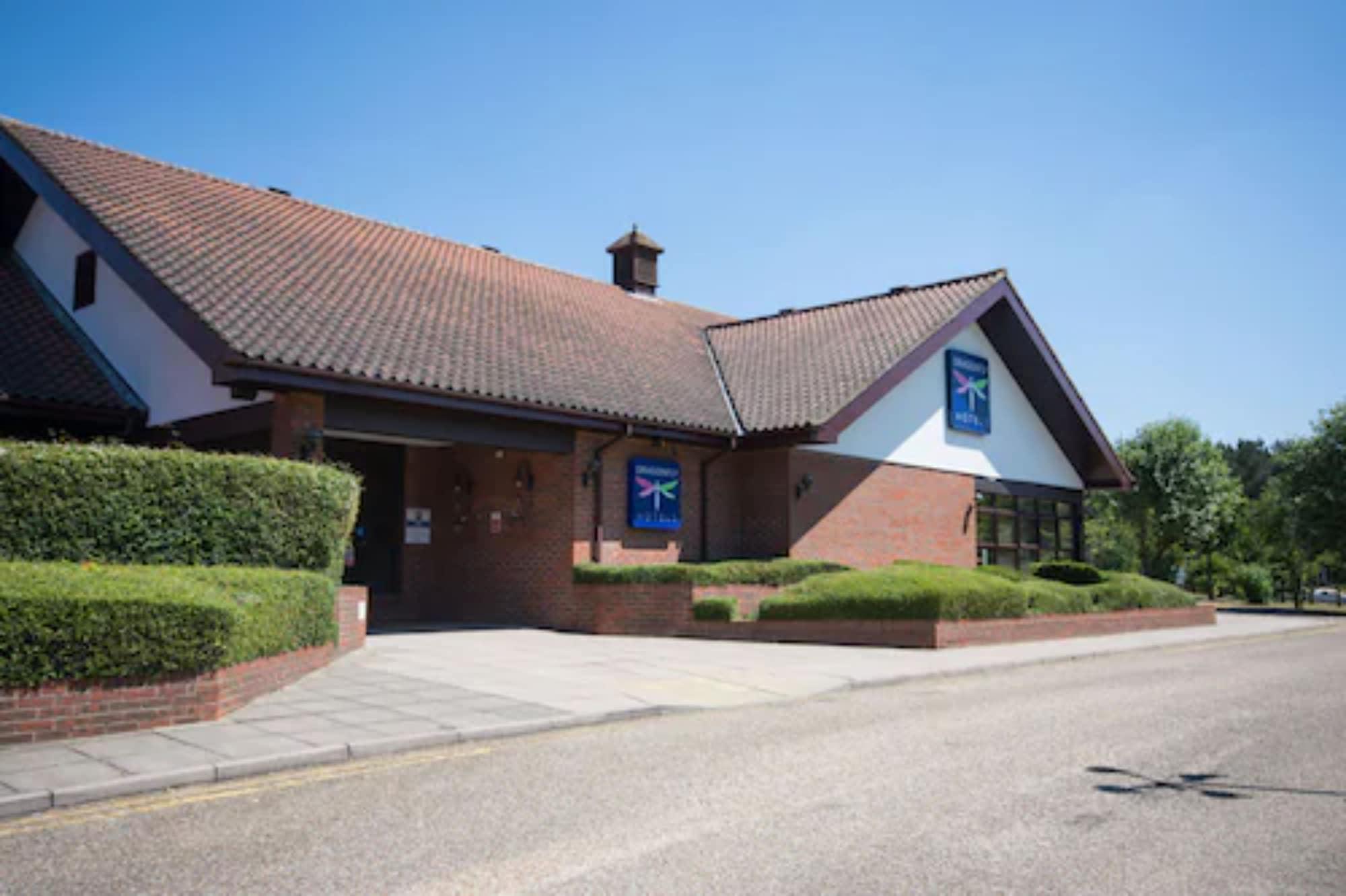 クオリティ ホテル セント エドマンズ Bury St. Edmunds エクステリア 写真